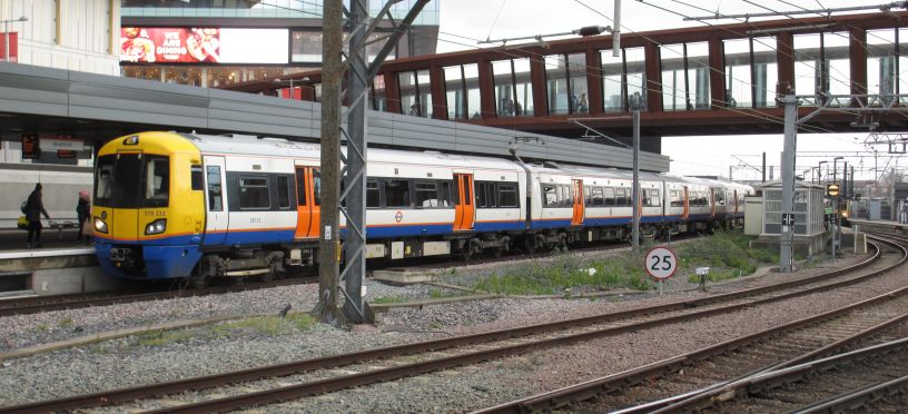 378 Train Class 378 Capitalstar London Overground Electric Multiple Units ...